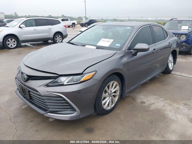 Toyota CAMRY LE 2023 4T1C11AK5PU794217 Image 2
