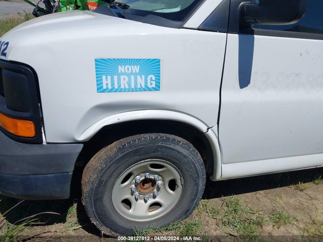 Chevrolet Express 2500 Work Van 2014 1GCWGFFA5E1186760 Image 17