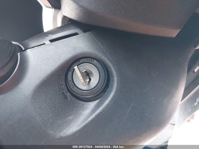 JTKJF5C79FJ012412 Scion TC