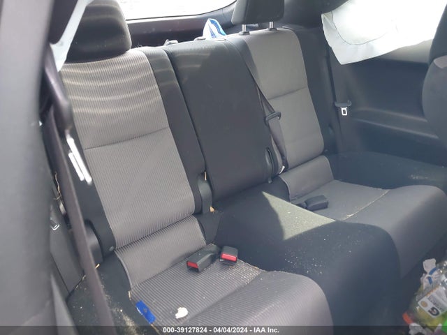 JTKJF5C79FJ012412 Scion TC