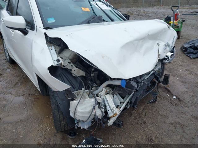3MYDLBZV4GY137754 Scion IA