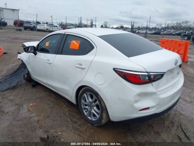 3MYDLBZV4GY137754 Scion IA