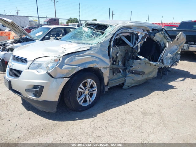 Chevrolet EQUINOX LS 2015 1GNALAEK1FZ141778 Image 2