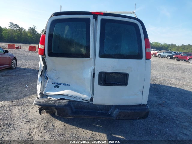 Chevrolet Express 2500 Work Van 2016 1GCWGAFF9G1159773 Image 16