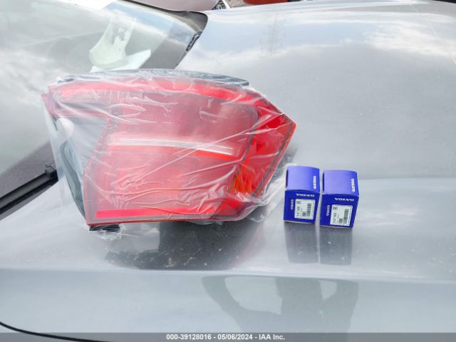 LVY992MK1JP035846 Volvo S90 T6 Momentum
