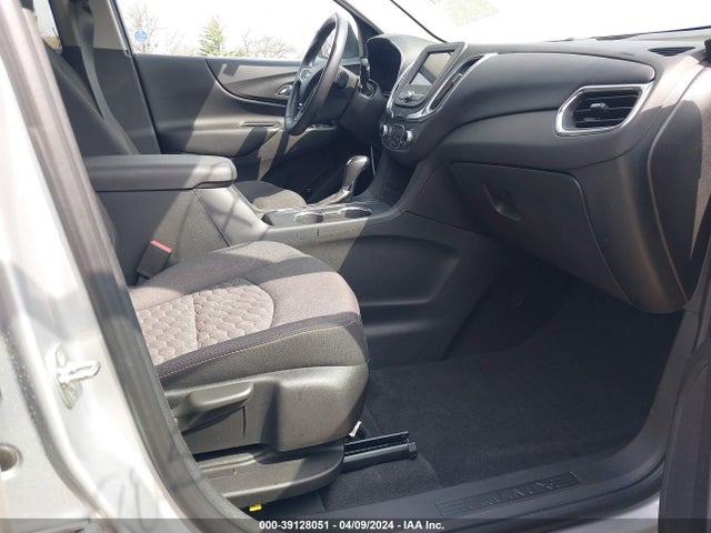 Chevrolet EQUINOX LT 2019 3GNAXKEV3KL300015 Image 5