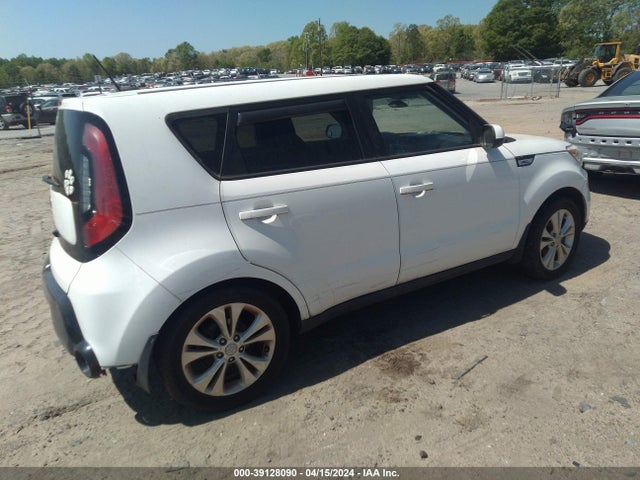 KIA SOUL + 2016 KNDJP3A51G7301440 Image 4