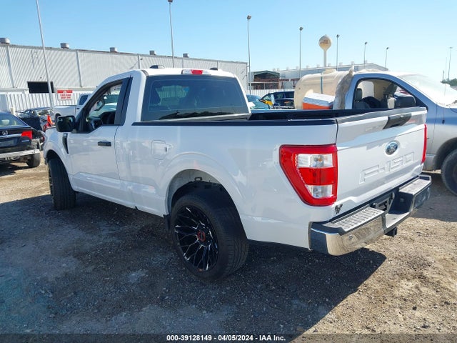 Ford F-150 Xl 2023 1FTMF1C59PKF26588 Image 3