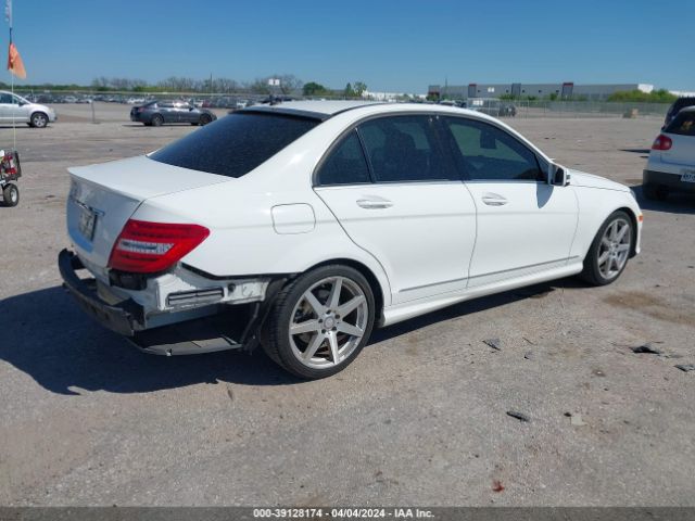 WDDGF4HB9EA956773 Mercedes-Benz C 250 Luxury/sport