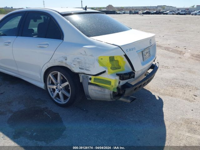 WDDGF4HB9EA956773 Mercedes-Benz C 250 Luxury/sport