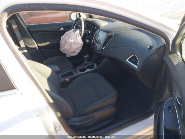 1G1BE5SM4H7239375 Chevrolet Cruze Lt Auto