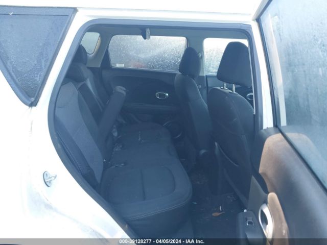 KNDJP3A57J7516943 KIA SOUL +