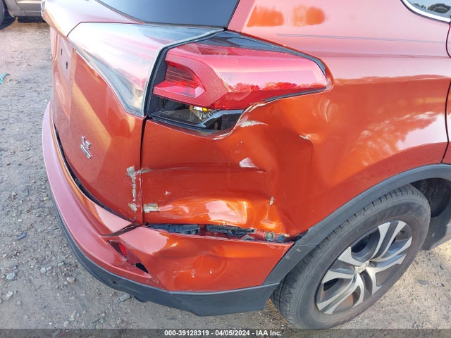 Toyota RAV4 LE 2016 2T3BFREV5GW415255 Image 6
