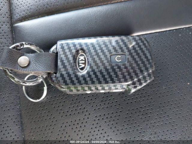 5XYRLDLC2MG004188 KIA SORENTO S