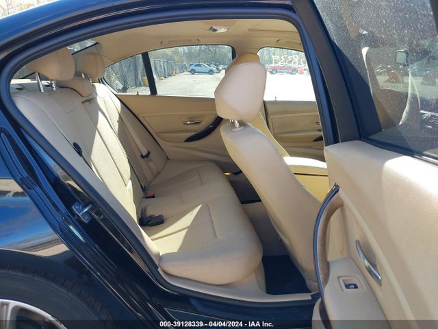 WBA3C3G53ENS67406 BMW 320i Xdrive