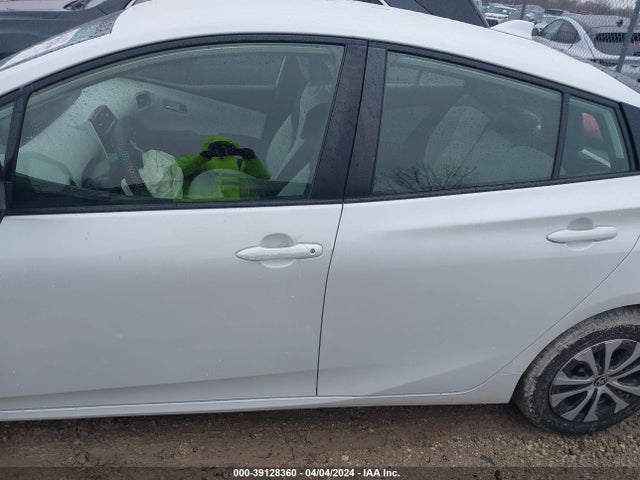 Toyota Prius Xle Awd-e 2021 JTDL9MFU7M3026927 Image 13