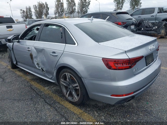 WAUENAF48JN018061 Audi A4 2.0t Premium/2.0t Tech Premium