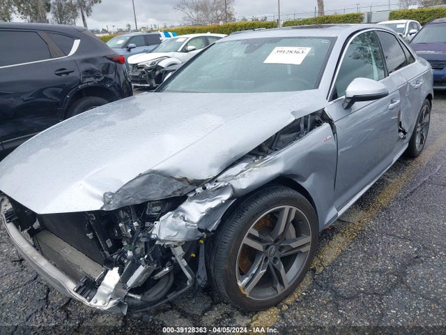 WAUENAF48JN018061 Audi A4 2.0t Premium/2.0t Tech Premium