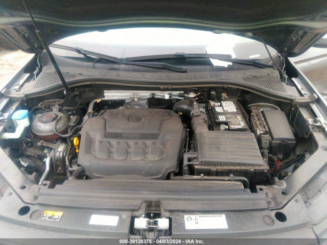 3VV3B7AX1KM046689 Volkswagen Tiguan 2.0t Se/2.0t Sel/2.0t Sel R-line/2.0t Sel R-line Black