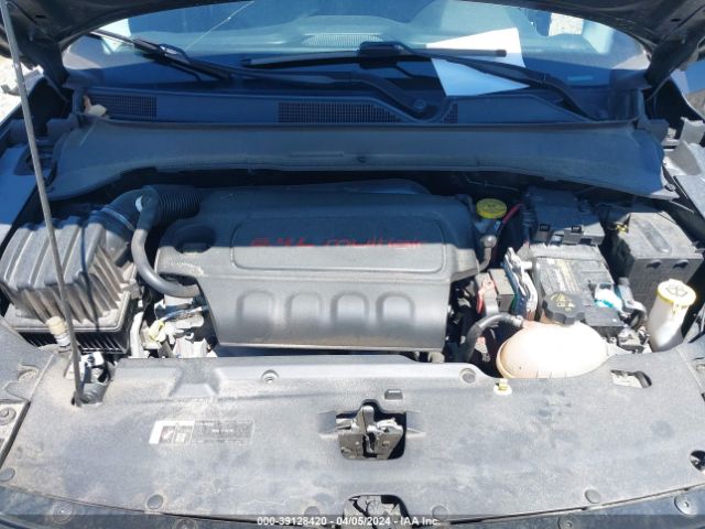 3C4NJCBB6JT233470 Jeep Compass Latitude Fwd