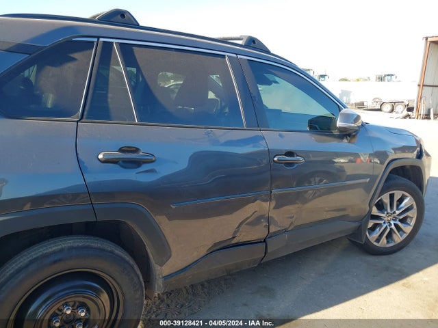 Toyota Rav4 Xle Premium 2022 2T3C1RFV8NC208052 Image 13