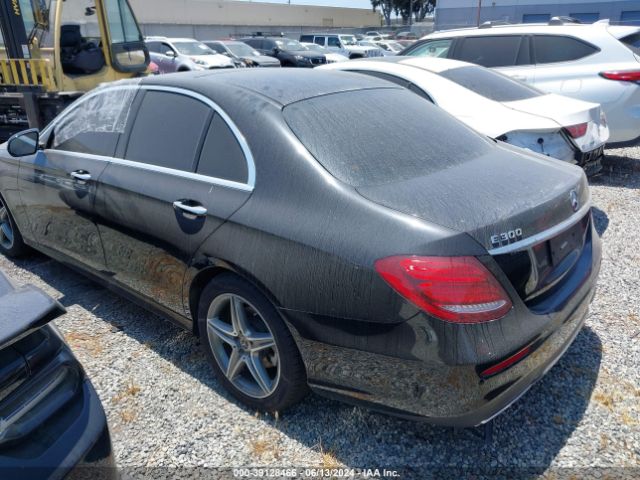 WDDZF4JB7KA514976 Mercedes-Benz E 300