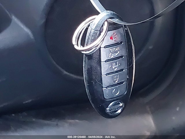 Nissan ROGUE SV 2018 KNMAT2MV9JP510935 Image 11
