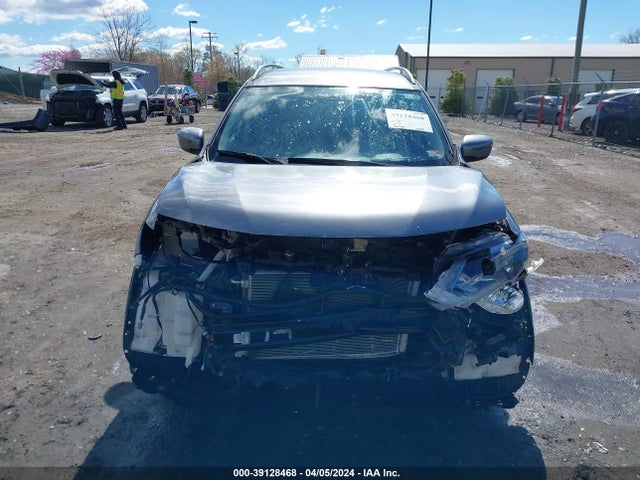 Nissan ROGUE SV 2018 KNMAT2MV9JP510935 Image 13