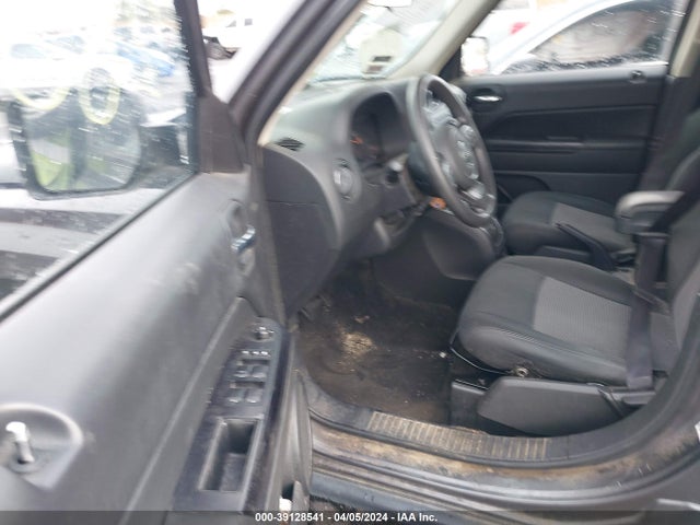 Jeep Patriot Altitude 2014 1C4NJPBA9ED793865 Image 5