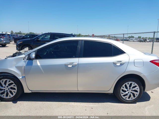 Toyota COROLLA LE 2017 5YFBURHE2HP702808 Image 14