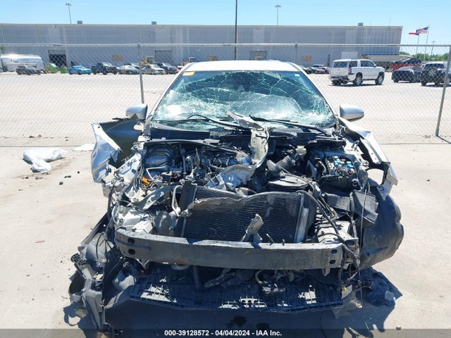 Toyota COROLLA LE 2017 5YFBURHE2HP702808 Image 6