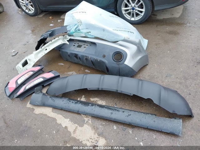 KIA Soul 2019 KNDJN2A25K7687486 Image 12
