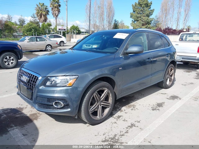 2010 AUDI Q5 WA1MKAFP7AA090162 Photo 1