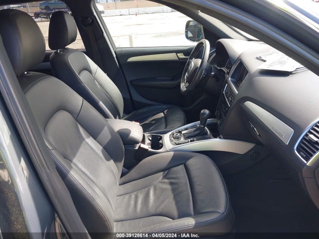 2010 AUDI Q5 WA1MKAFP7AA090162 Photo 4