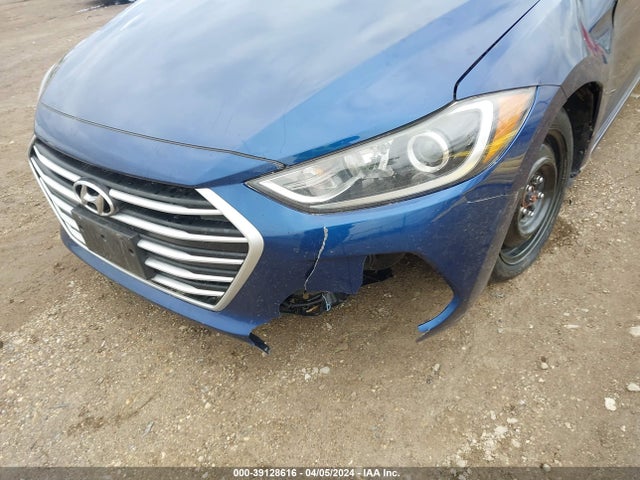 Hyundai ELANTRA SE 2017 5NPD84LF3HH028598 Image 13