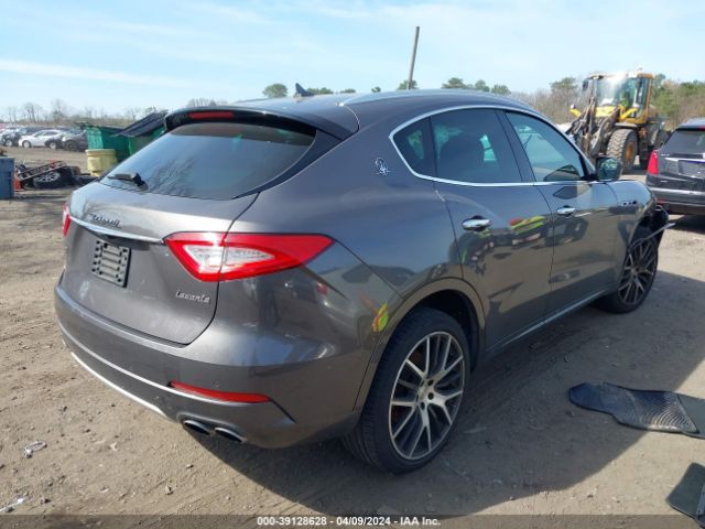 ZN661XUL8HX253332 Maserati Levante