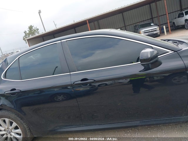Toyota CAMRY LE 2020 4T1C11AK1LU878366 Image 13