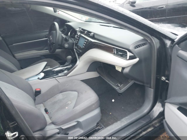 Toyota CAMRY LE 2020 4T1C11AK1LU878366 Image 5