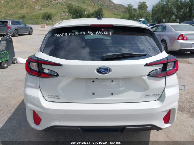 JF1GUABC8R8336354 Subaru Impreza Base 5-door