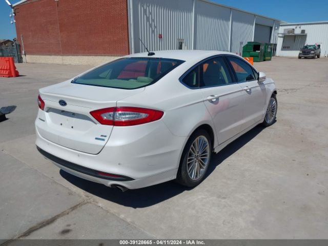 3FA6P0HD5GR201471 Ford FUSION SE