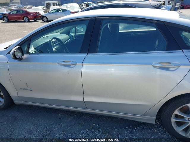 Ford Fusion Hybrid Se 2019 3FA6P0LU6KR261694 Image 14