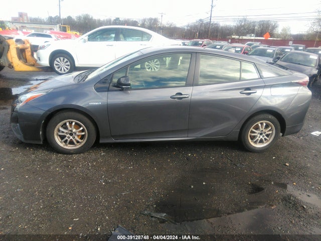 Toyota Prius Three 2016 JTDKARFU0G3514802 Image 14