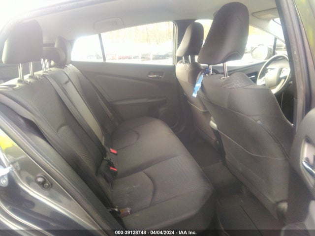 Toyota Prius Three 2016 JTDKARFU0G3514802 Image 8