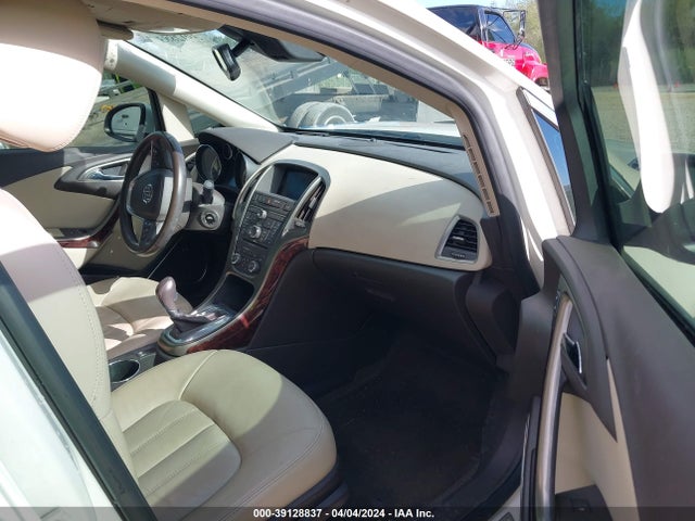 1G4PS5SK4G4158084 Buick Verano Leather Group