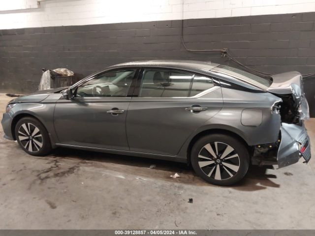1N4BL4DW8LC154339 Nissan Altima Sv Intelligent Awd