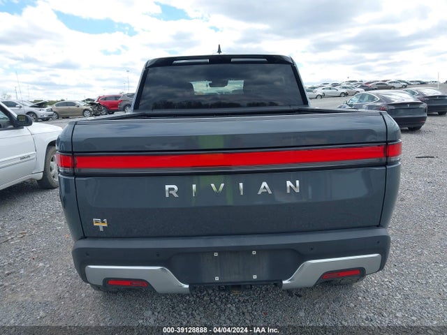 Rivian R1t Launch Edition 2022 7FCTGAAL0NN001984 Image 16