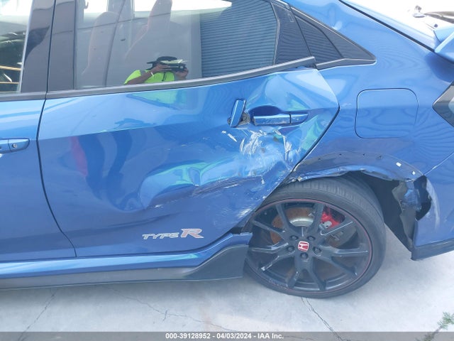 Honda Civic Type R Touring 2019 SHHFK8G73KU204946 Image 18