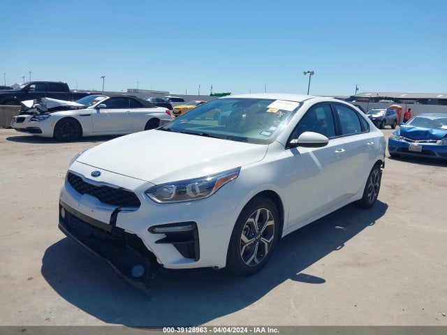 KIA Forte Lxs 2020 3KPF24AD6LE151899 Image 2