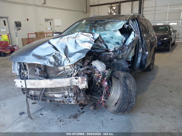 Nissan Pathfinder Platinum 2wd 2020 5N1DR2DNXLC611595 Image 2
