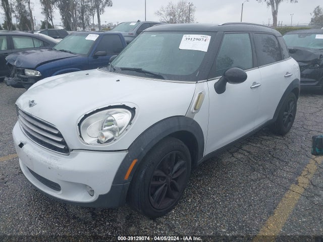 2011 MINI COOPER COUNTRYMAN WMWZB3C5XBWM01451 Photo 1